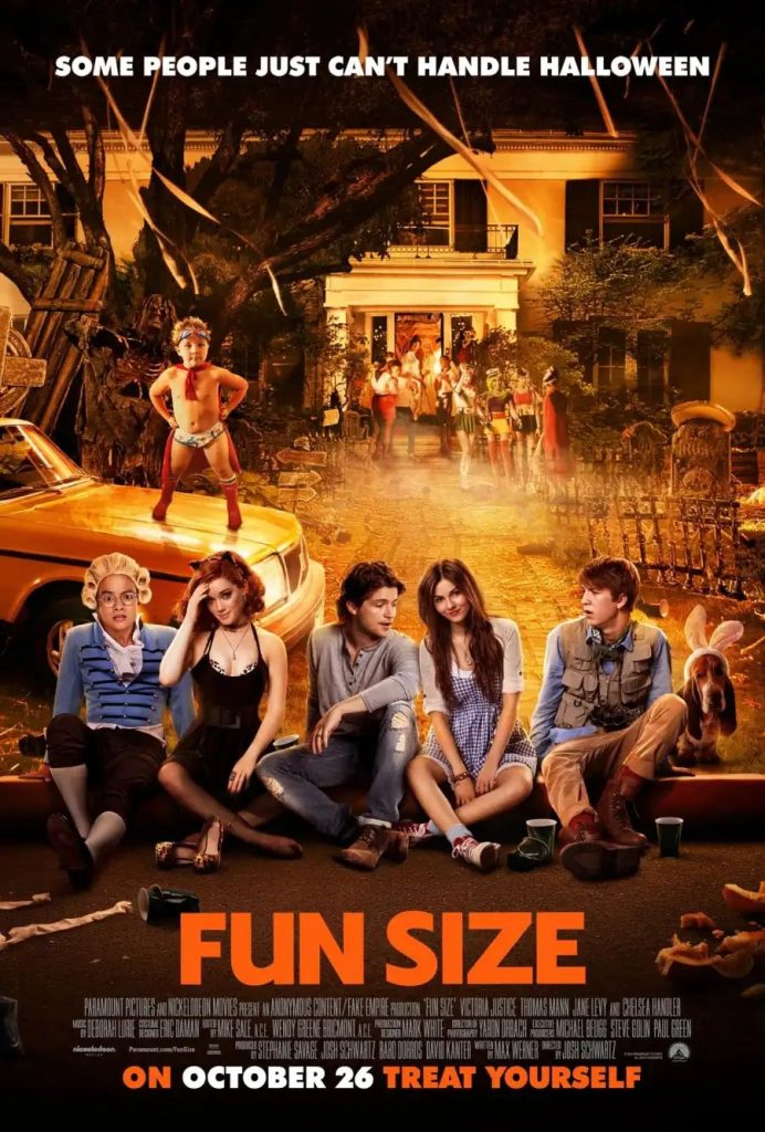 0014e0e86e8e24656d629b8aeea726e58731108631978741177-692x1024 Movie: Fun Size